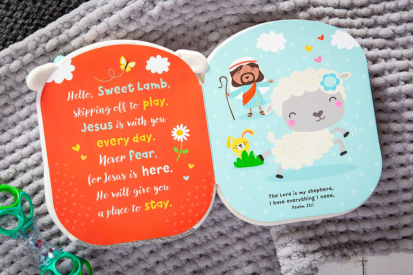Squish and Snugg: Sweet Lamb (Plush Children's Book)