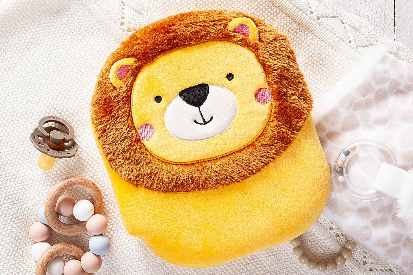 Squish and Snugg: Lion (Plush Children's Book)