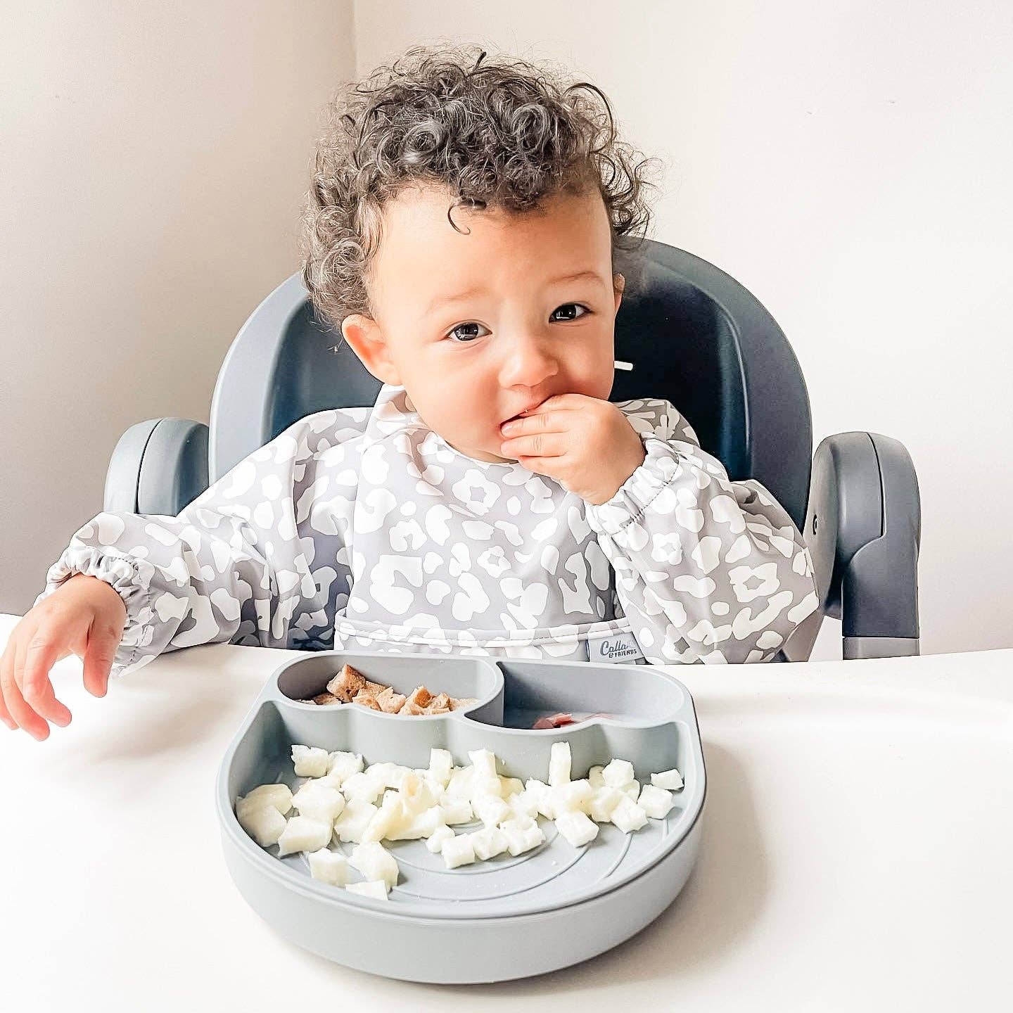 The Grayson Long Sleeve Bib - Leopard: Petal Pink