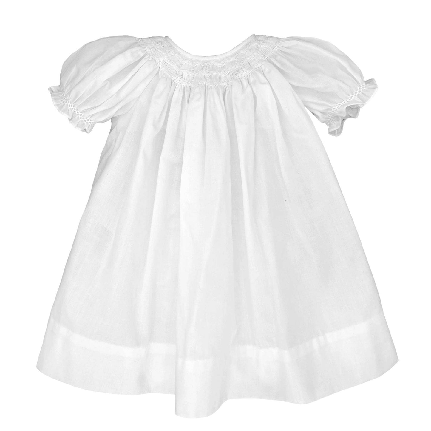 Daygown with Wave Smocking: White / Newborn